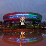 सिर मुड़ाते ही ओले पड़े…